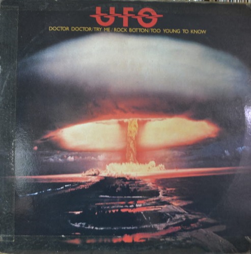 UFO - DOCTOR DOCTOR/TRY ME/ROCK BOTTON/TOO YOUNG TO KNOW (British heavy metal/hard rock band/ 해설지) NM/EX++