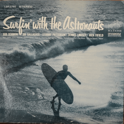 ASTRONAUTS - SURFIN WITH THE ASTRONAUTS (라디오씨그널음악 MOVIN&#039; 수록/* USA ORIGINAL) EX+