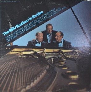 MILLS BROTHERS - THE MILLS BROTHERS IN MOTION ( jazz and mainstream /DLP 25960 - * USA ORIGINAL) LIKE NEW