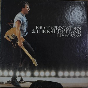 BRUCE SPRINGSTEEN &amp; THE E STREET BAND - LIVE 1975 / 85 (American singer-songwriter and rock musician/ 5LP BOX/31 PAGE 사진및 가사집 내장/USA ORIGINAL 1st press  C5X 40558)   ALL  LIKE NEW